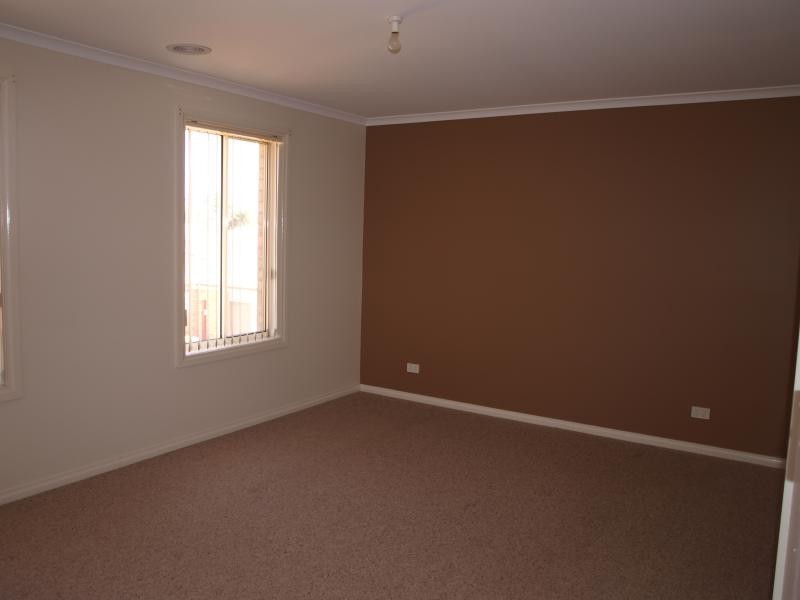 Unit 15/45 Palmerston Street, Melton VIC 3337