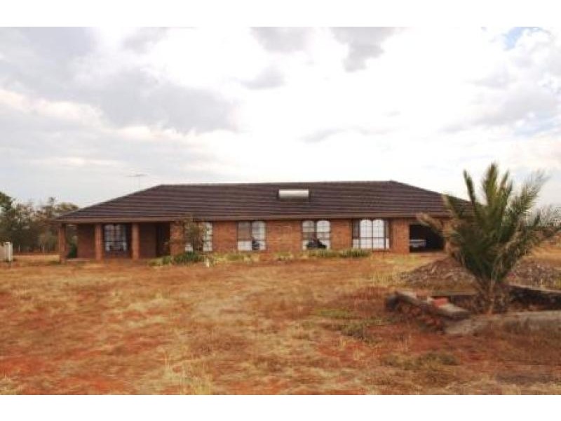 115 Alfred Road, Melton South VIC 3338