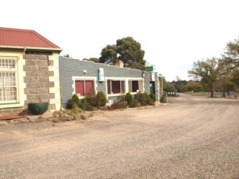 17 Main Street, Myrniong VIC 3341 the real estate agency Withdrawn