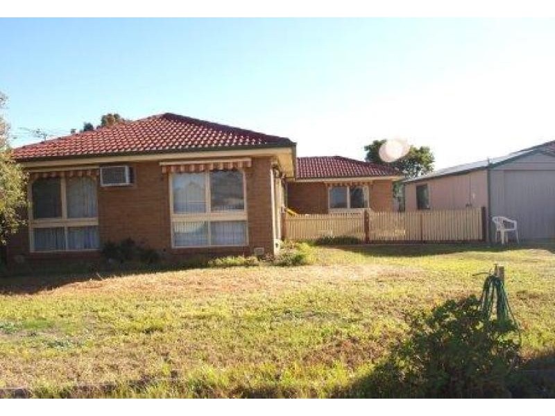 27 Argyll Circuit, Melton VIC 3337