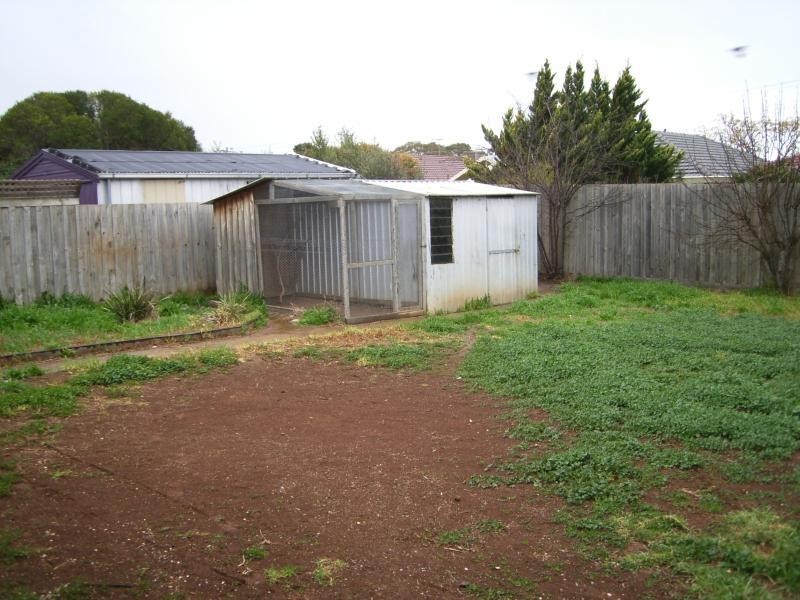 64 Marina Drive, Melton VIC 3337