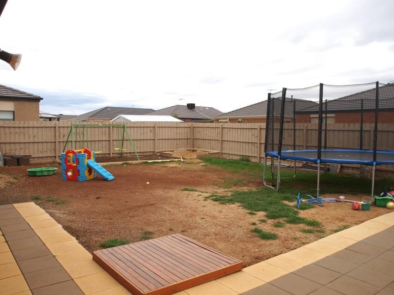 14 Skipton Street, Melton VIC 3337
