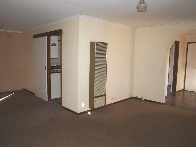 29 Tulloch Avenue, Melton VIC 3337