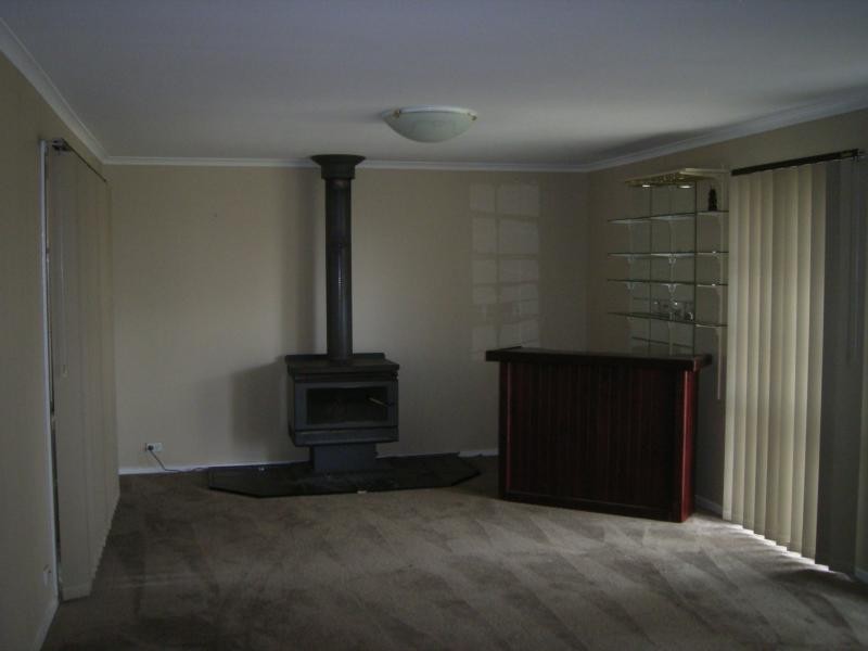 56 Chelmsford Way, Melton VIC 3337