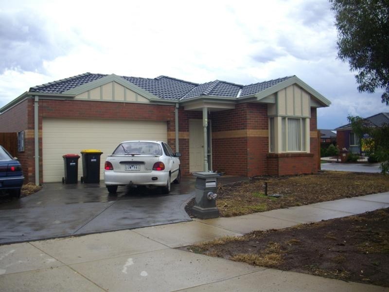 7 Kayla Way, Kurunjang VIC 3337