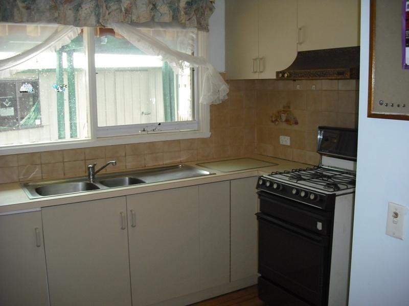 27 Argyll Circuit, Melton West VIC 3337