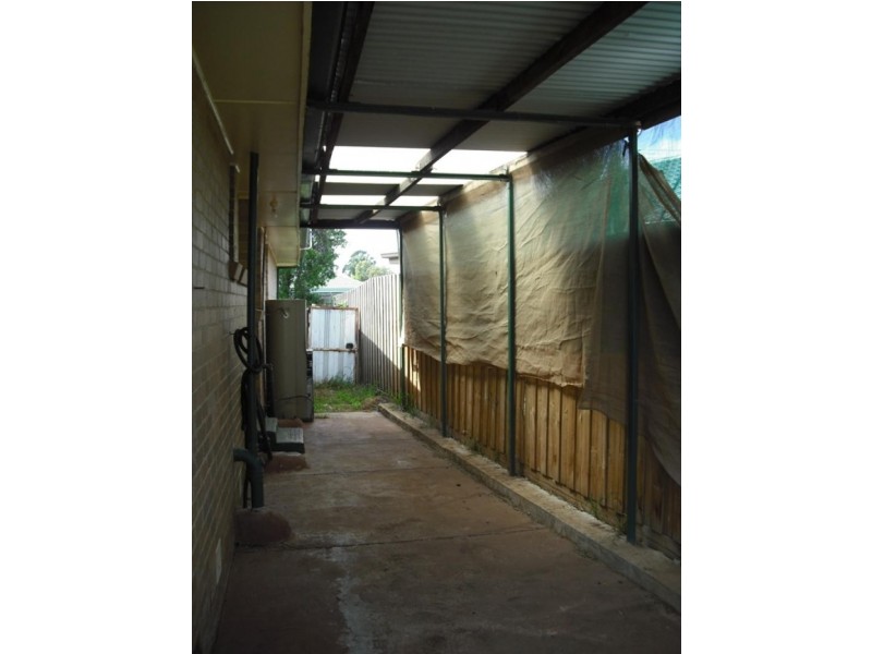 27 Argyll Circuit, Melton West VIC 3337