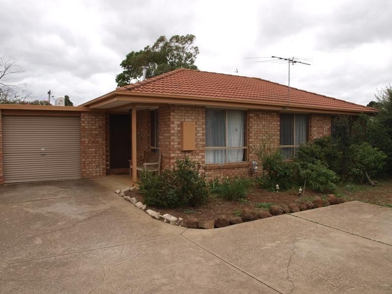 Melton South VIC 3338