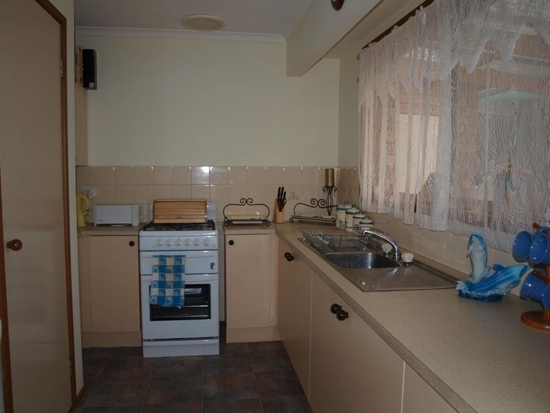 Melton South VIC 3338