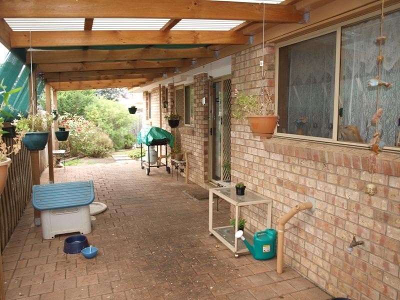 Melton South VIC 3338