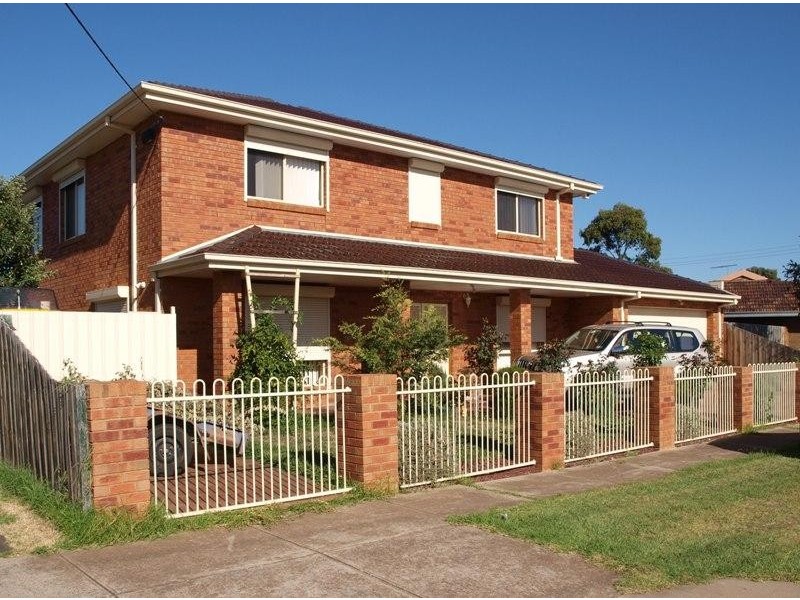 2/46 Church Street, Melton VIC 3337