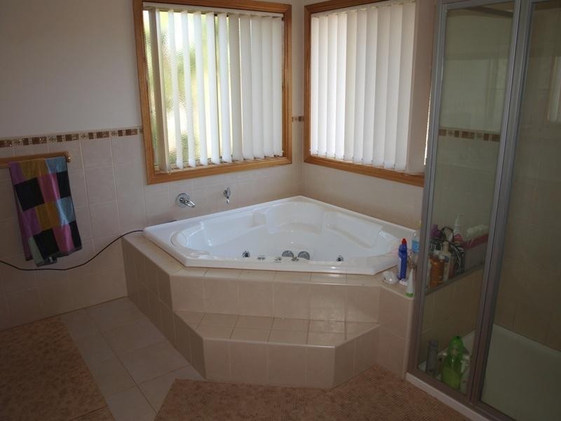 2/46 Church Street, Melton VIC 3337