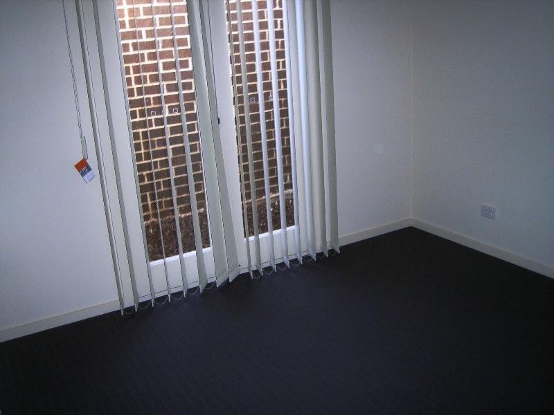 Unit 52/17 Crestmont Drive, Melton VIC 3337