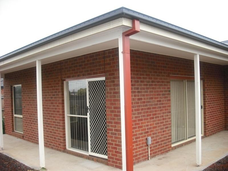 Unit 1/31-33 O’Neills Road, Melton VIC 3337