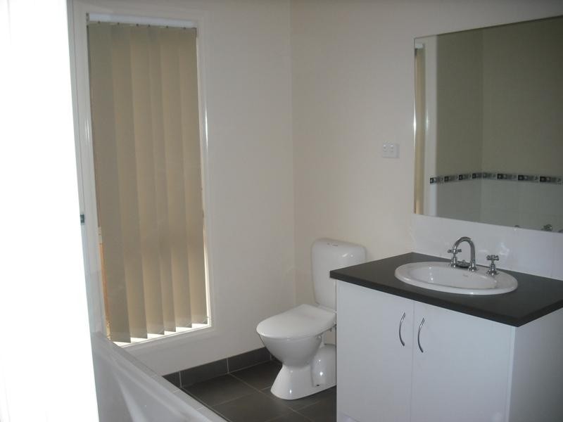 Unit 1/31-33 O’Neills Road, Melton VIC 3337