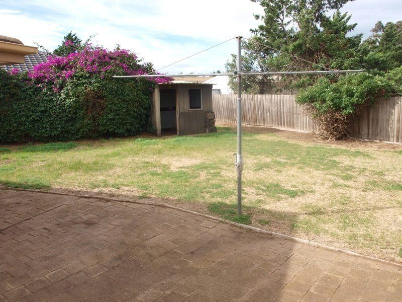 15 Barleycorn Place, Melton VIC 3337