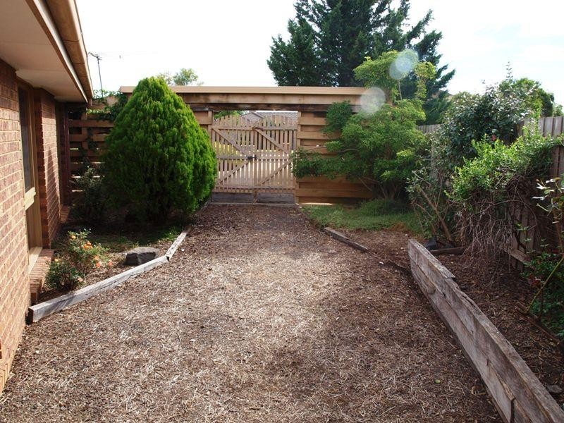 15 Barleycorn Place, Melton VIC 3337