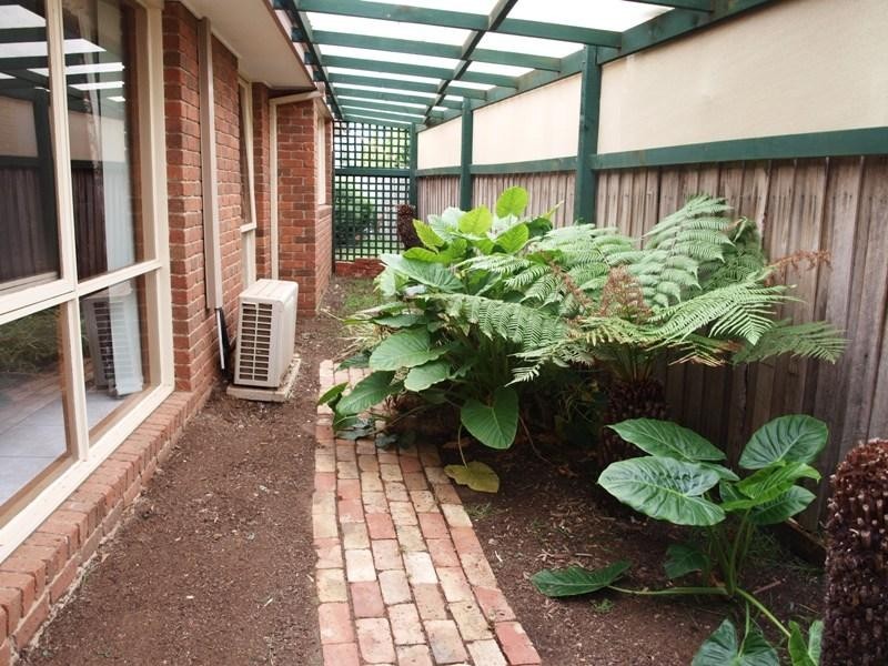 5 Wilong Close, Kurunjang VIC 3337