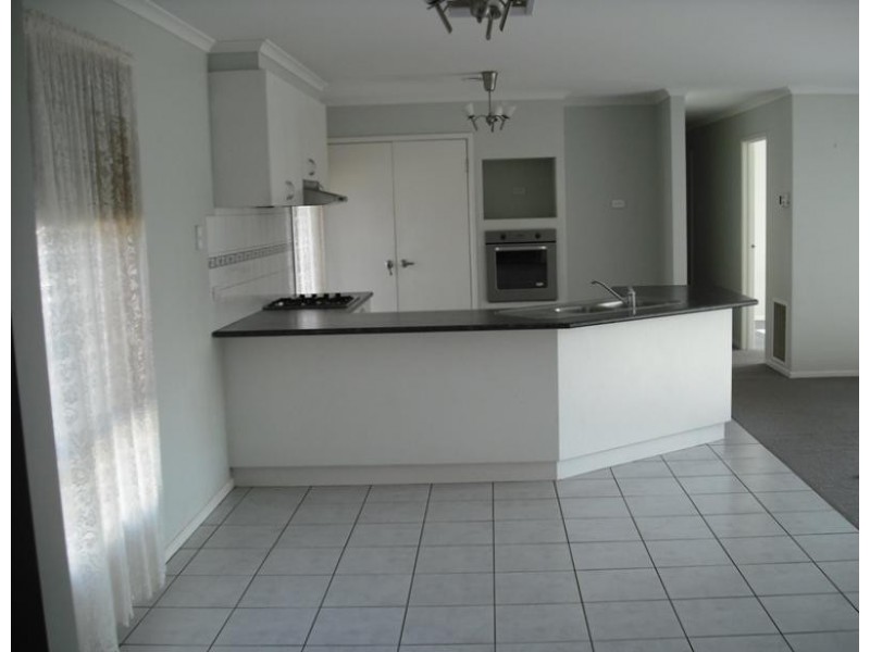 85 Westlake Drive, Melton West VIC 3337