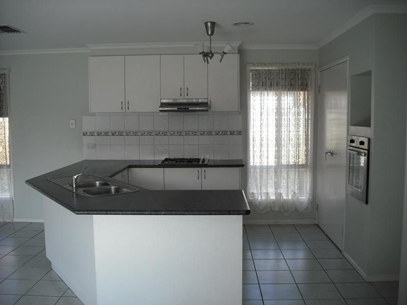 85 Westlake Drive, Melton West VIC 3337