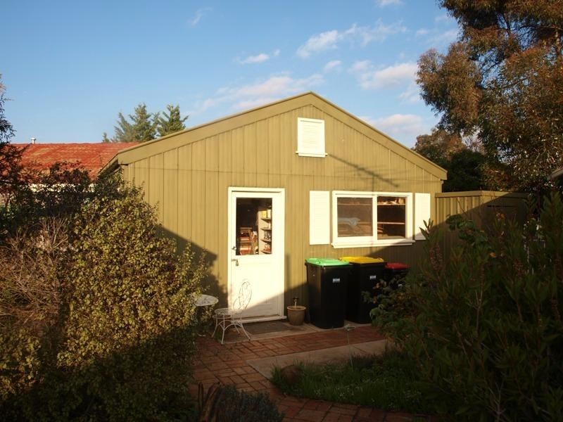 118 Hilton Way, Melton West VIC 3337