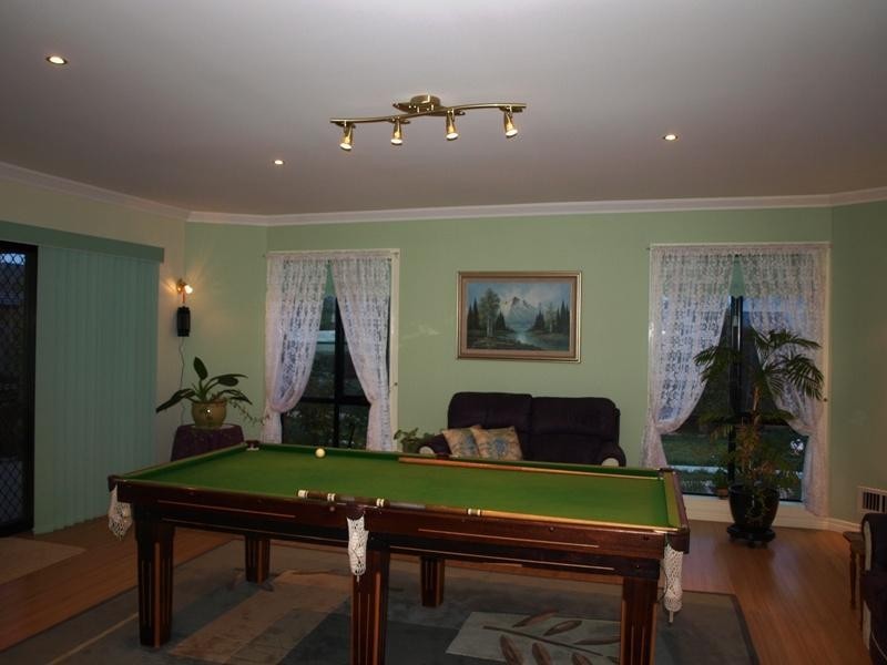 71 Dalray Crescent, Kurunjang VIC 3337