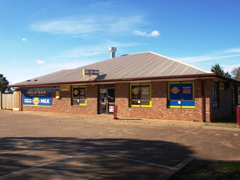 17-19 James Cook Drive, Melton West VIC 3337