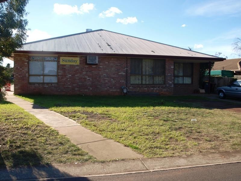 17-19 James Cook Drive, Melton West VIC 3337