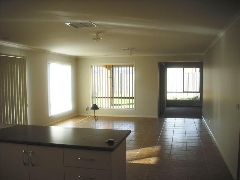 20 Botanica Springs Blvd, Brookfield VIC 3338