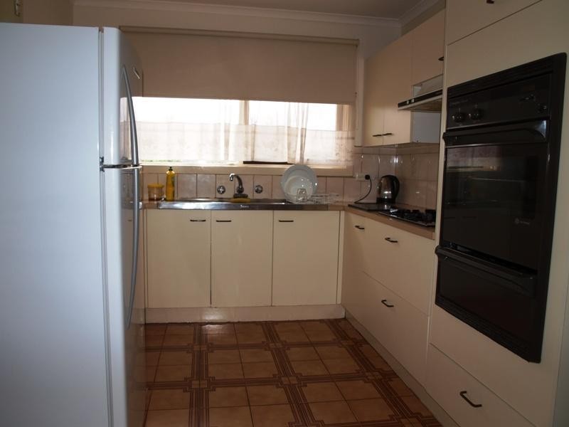 Unit 2/29 Church Street, Melton VIC 3337