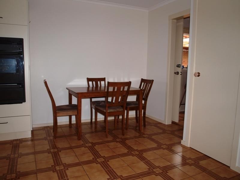 Unit 2/29 Church Street, Melton VIC 3337