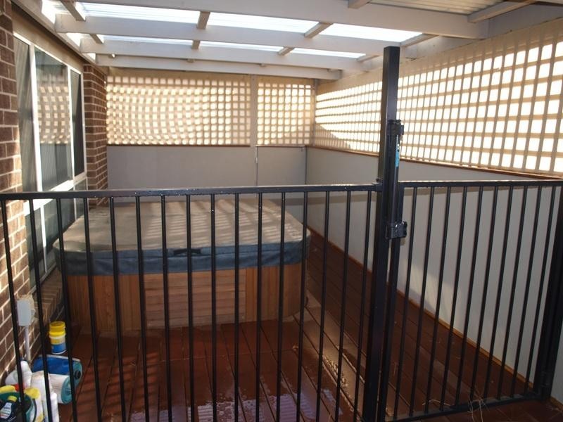 27 Glencoe Street, Kurunjang VIC 3337