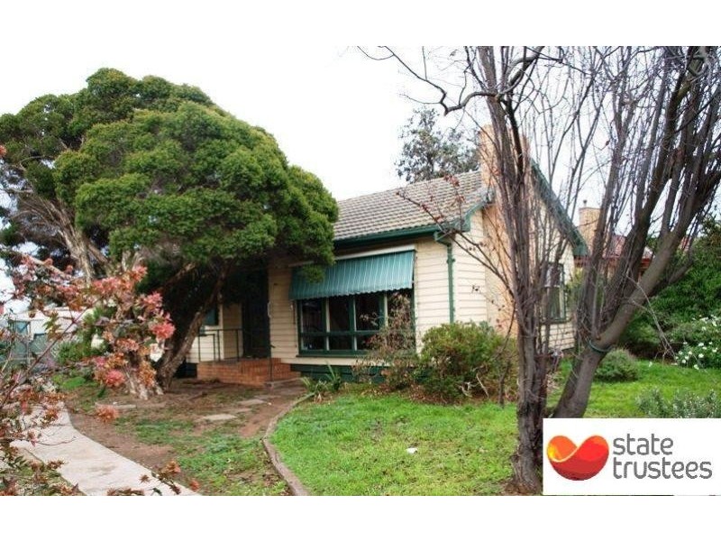 11 Dugdale Street, Bacchus Marsh VIC 3340