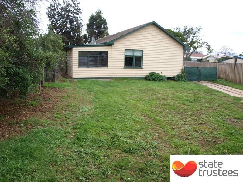 11 Dugdale Street, Bacchus Marsh VIC 3340