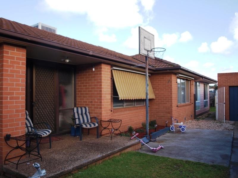 1 Ryan Court, Melton VIC 3337