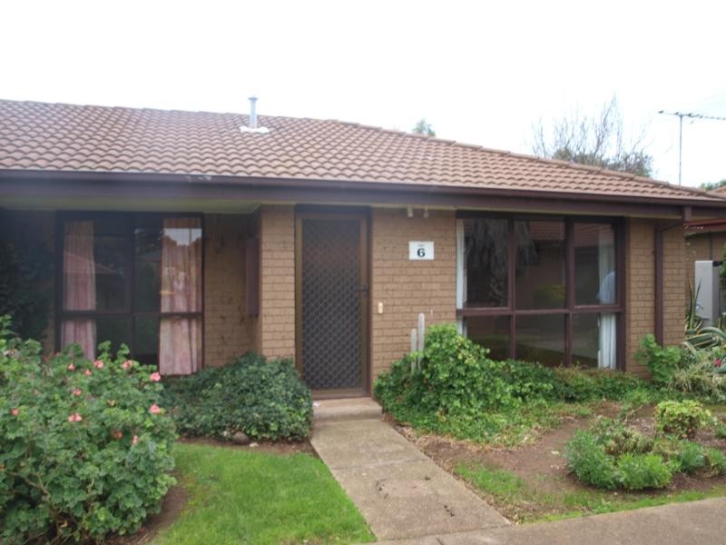 6/14 Fay Street, Melton VIC 3337