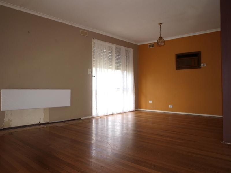 Melton South VIC 3338