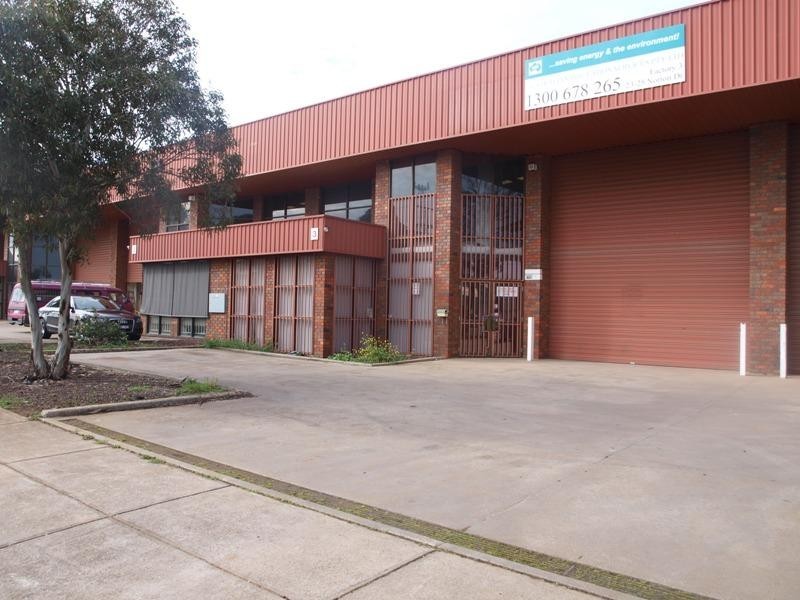 23 Norton Drive, Melton VIC 3337