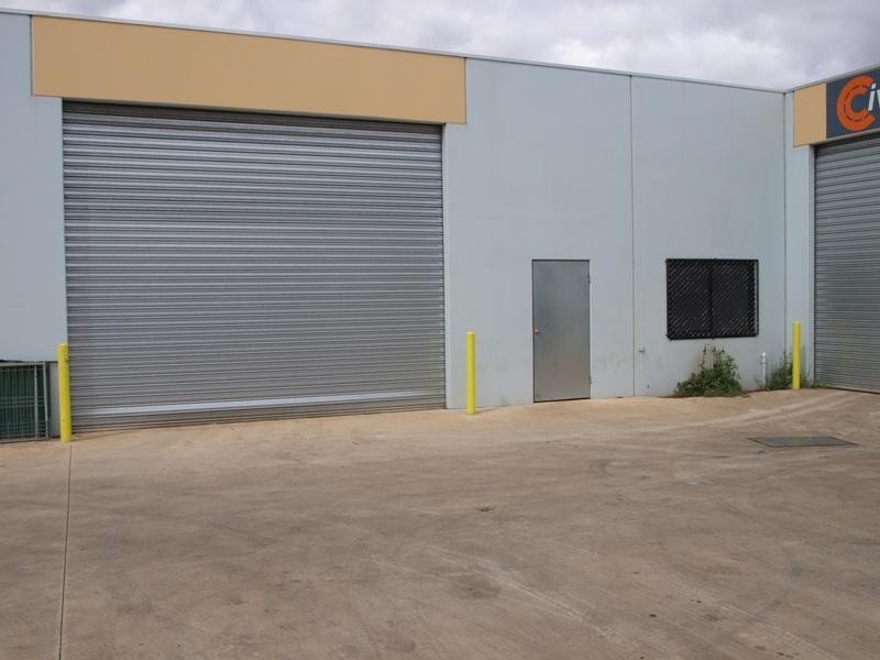 5/57 Reserve Road, Melton VIC 3337