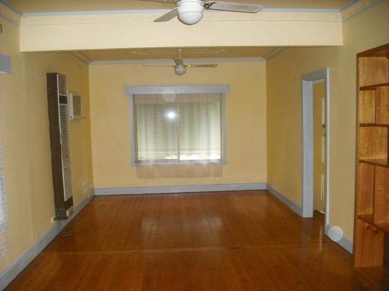 743 Ballarat Road, Ardeer VIC 3022