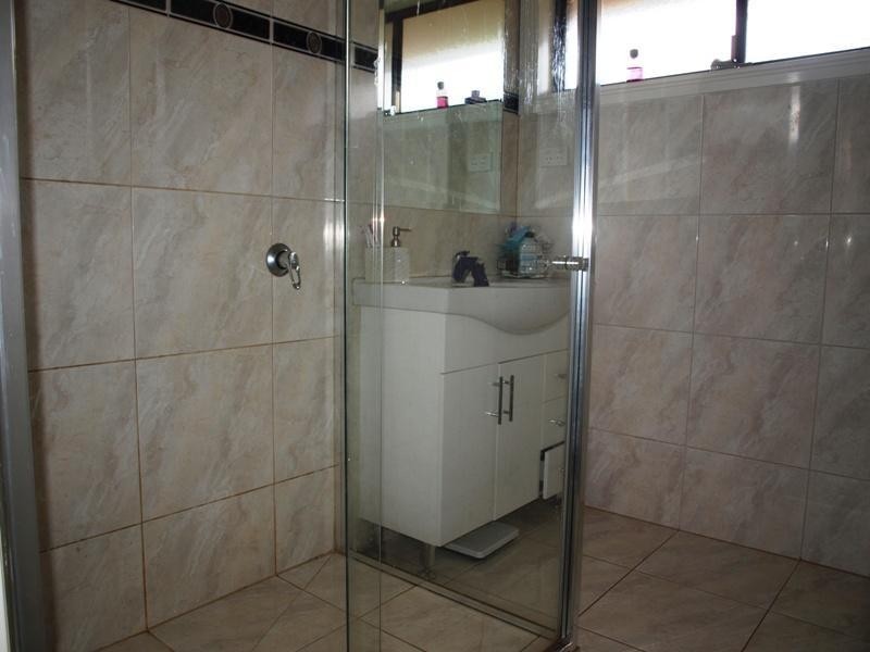 52 a Henry Street, Melton VIC 3337