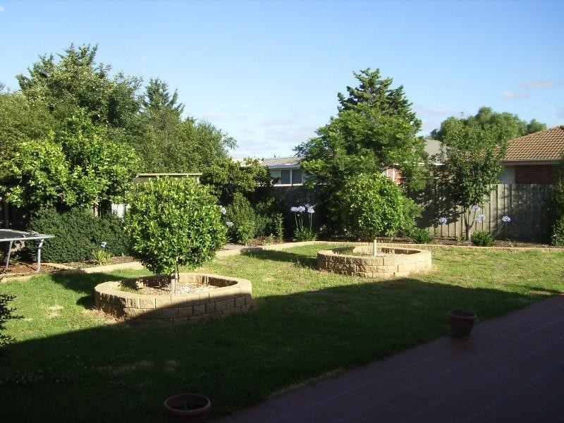 11 Gammalite Drive, Melton VIC 3337