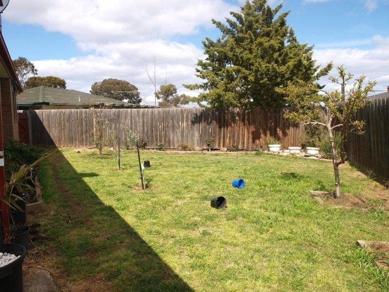 Melton West VIC 3337