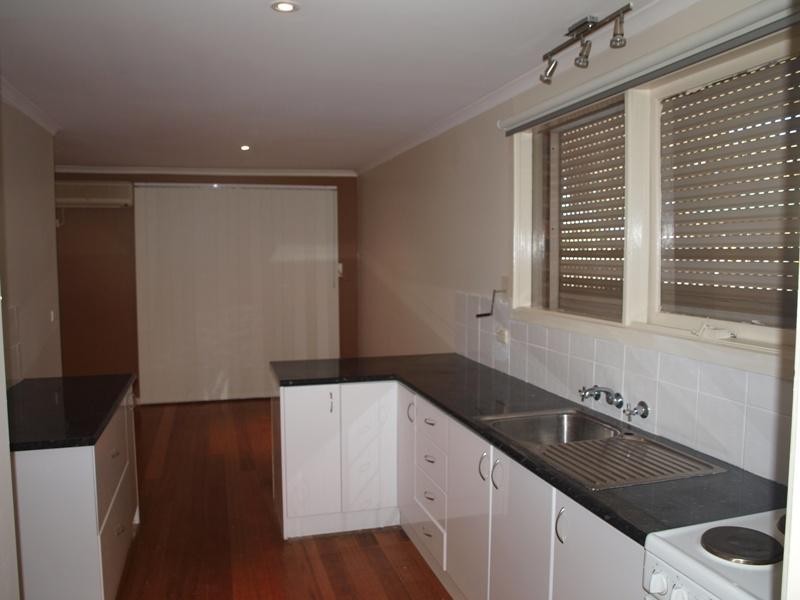 Melton South VIC 3338