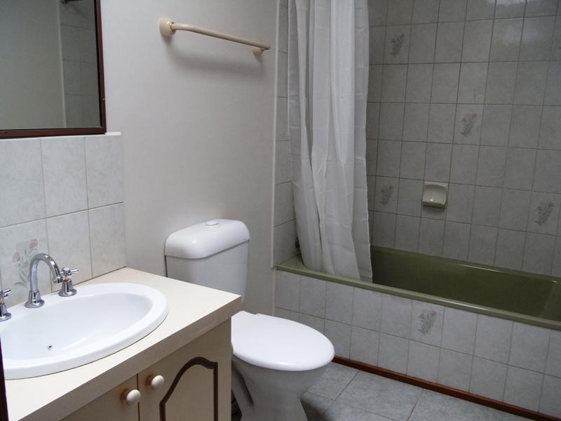 Unit 4/23 Dominic Parade, Melton VIC 3337