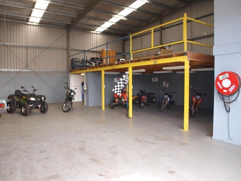 Factory 4/ 31 Norton Drive, Melton VIC 3337