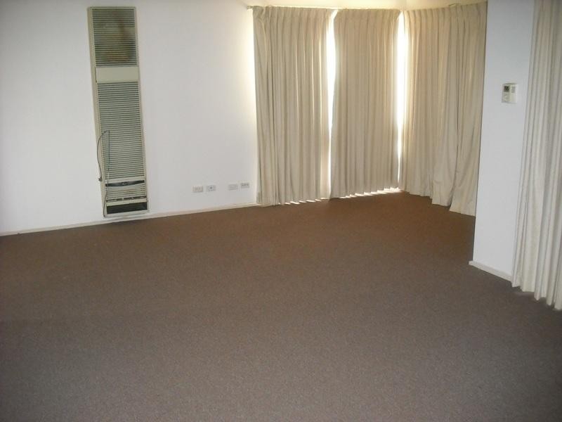 42 Rathdowne Circuit, Melton VIC 3337