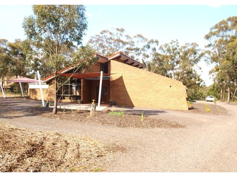 76 Sundew Avenue, Bacchus Marsh VIC 3340