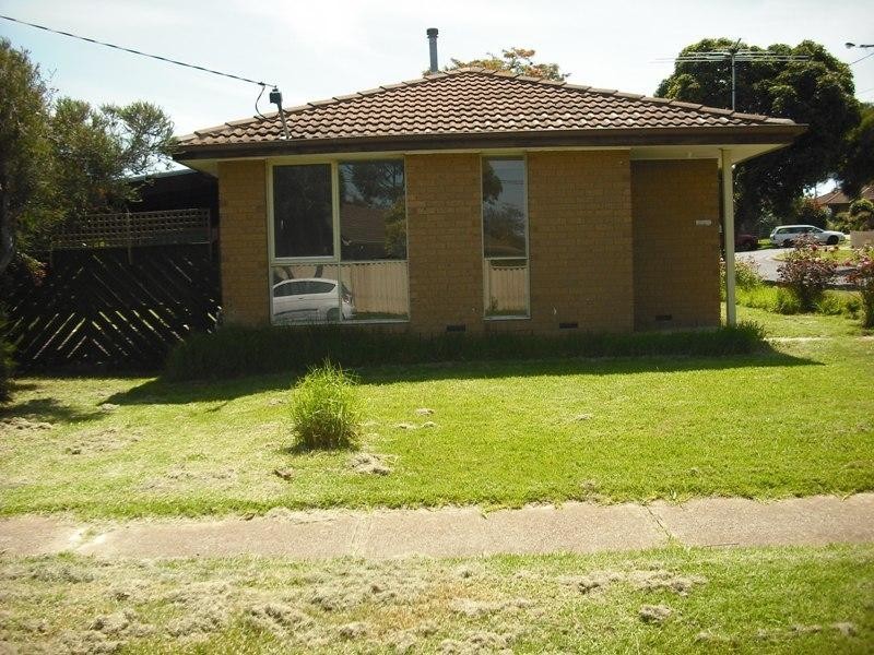 7 Hunter Street, Melton South VIC 3338