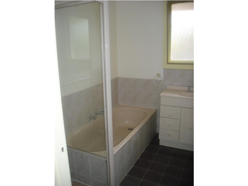 54 O’Neills Road, Melton VIC 3337